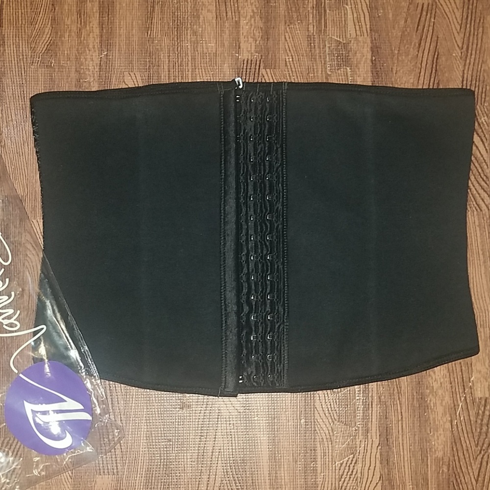 Vanna Belt XXL (short torso) used V-Belt